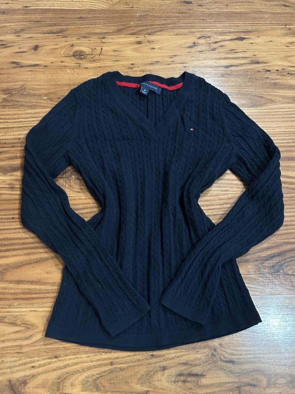 Tommy Hilfiger Women's Black Cable V-Neck Sweater with Red Trim